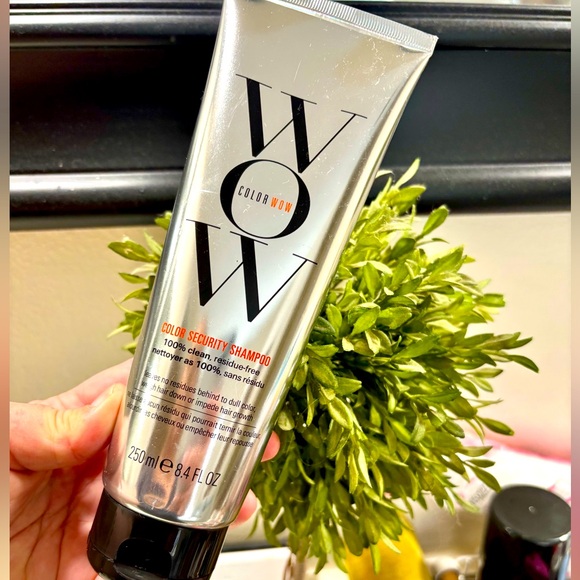 WOW couture Other - Color Wow WOW Color Security Shampoo